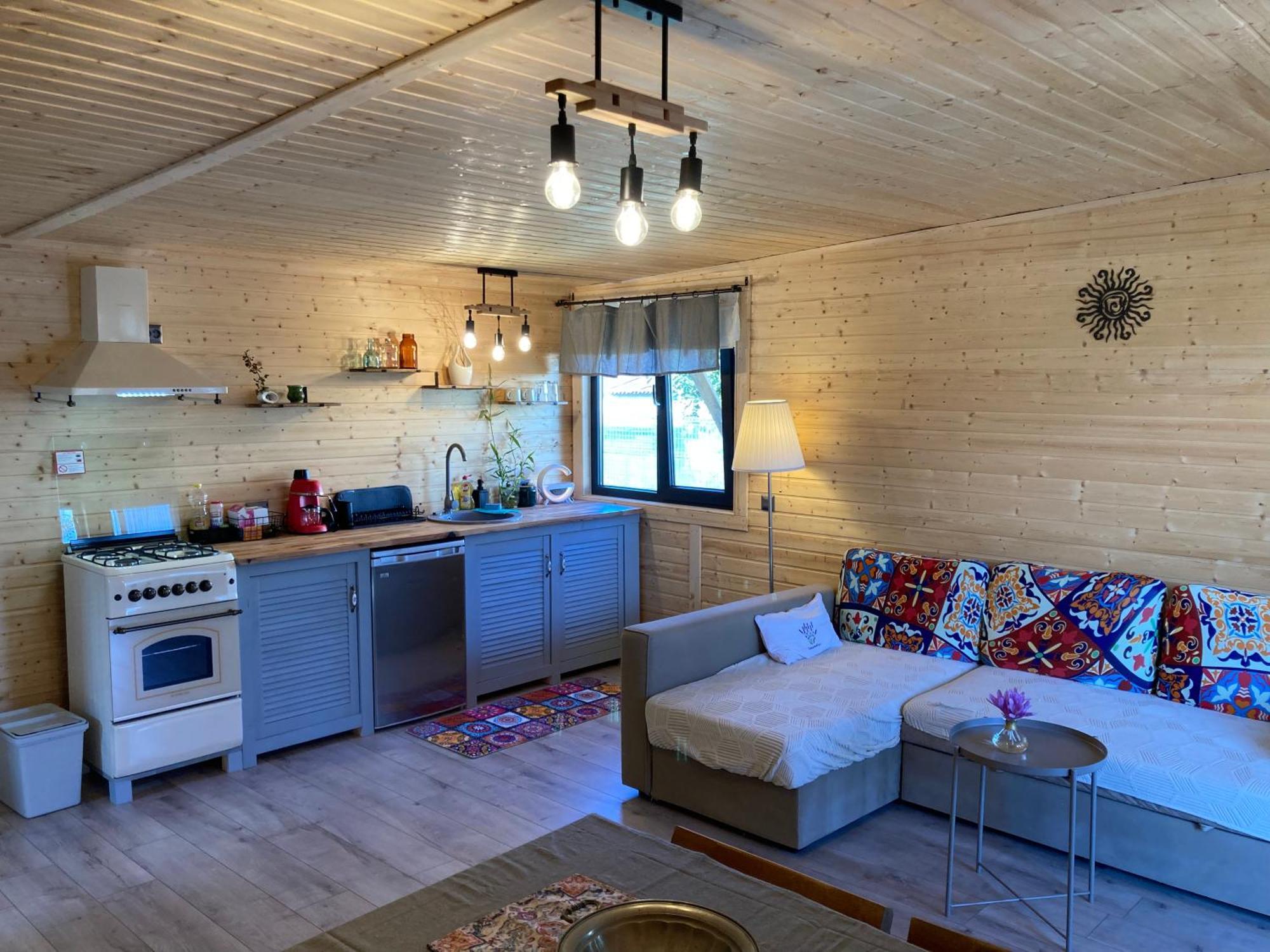Bran White Clouds House And Chalet ภายนอก รูปภาพ