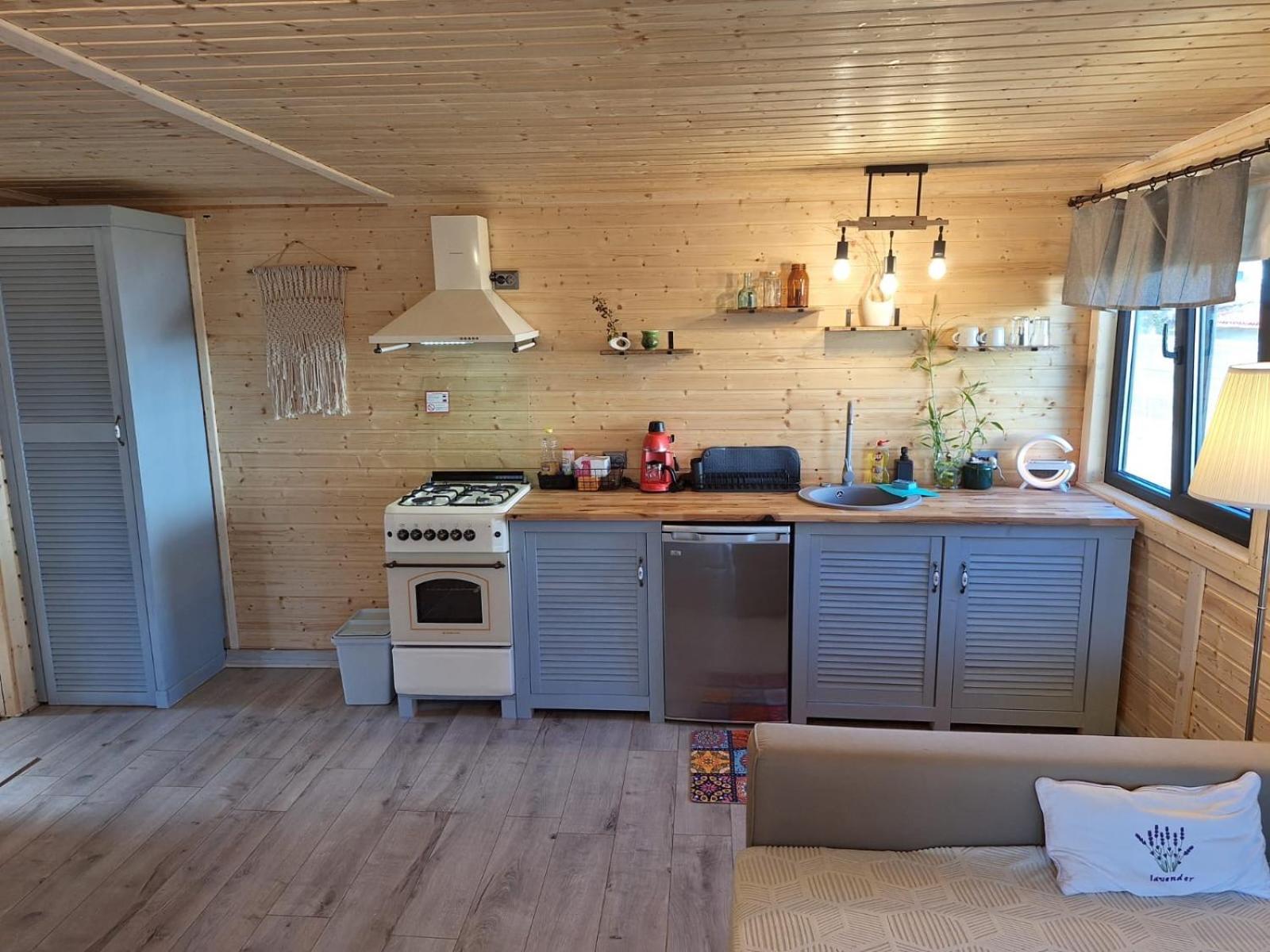 Bran White Clouds House And Chalet ภายนอก รูปภาพ