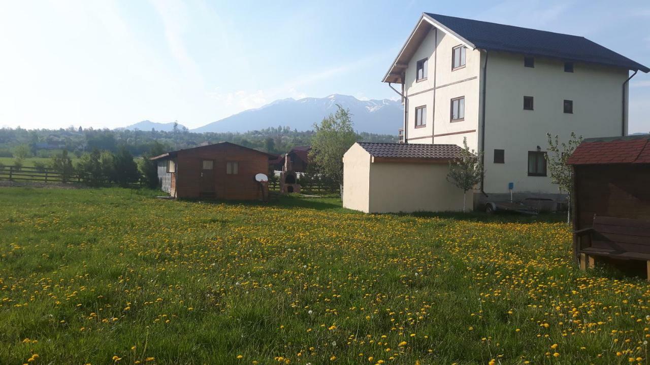 Bran White Clouds House And Chalet ภายนอก รูปภาพ
